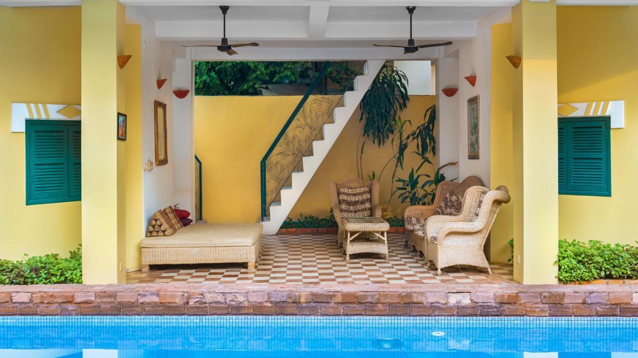 Residence Wat Damnak Сиемрип Экстерьер фото