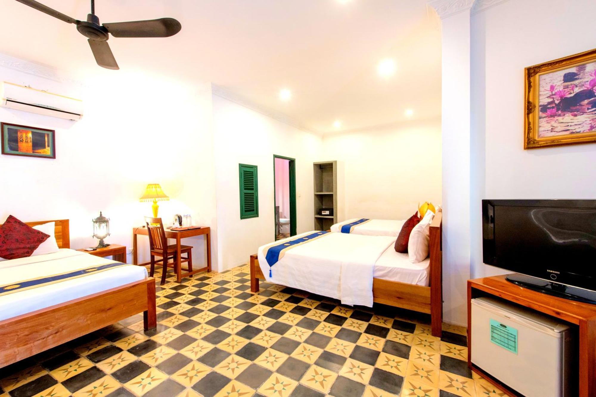 Residence Wat Damnak Сиемрип Экстерьер фото